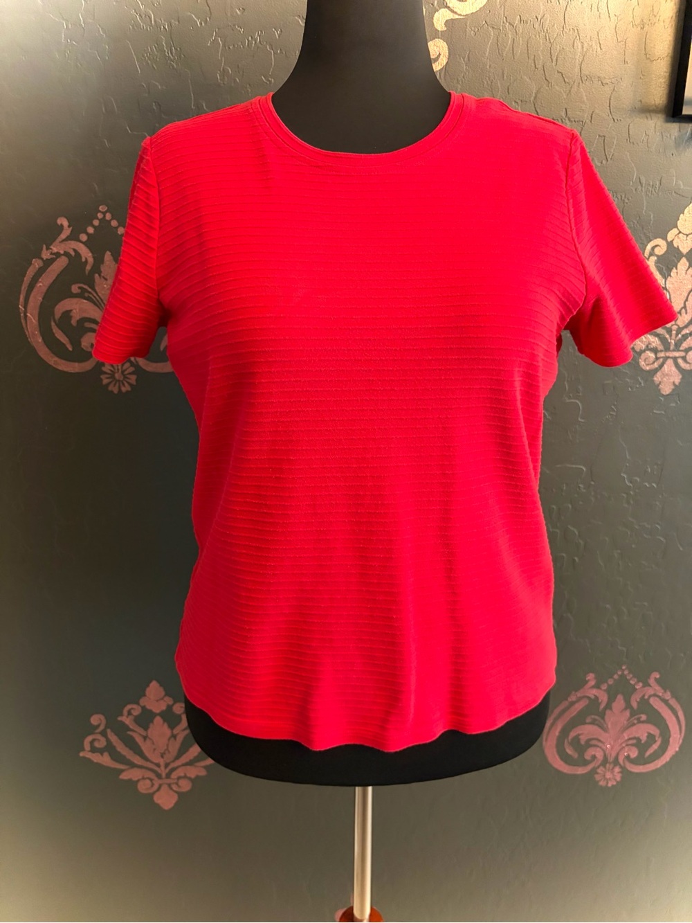 Basic Editions Bright Red Short-Sleeve Ribbed Crewneck Tee